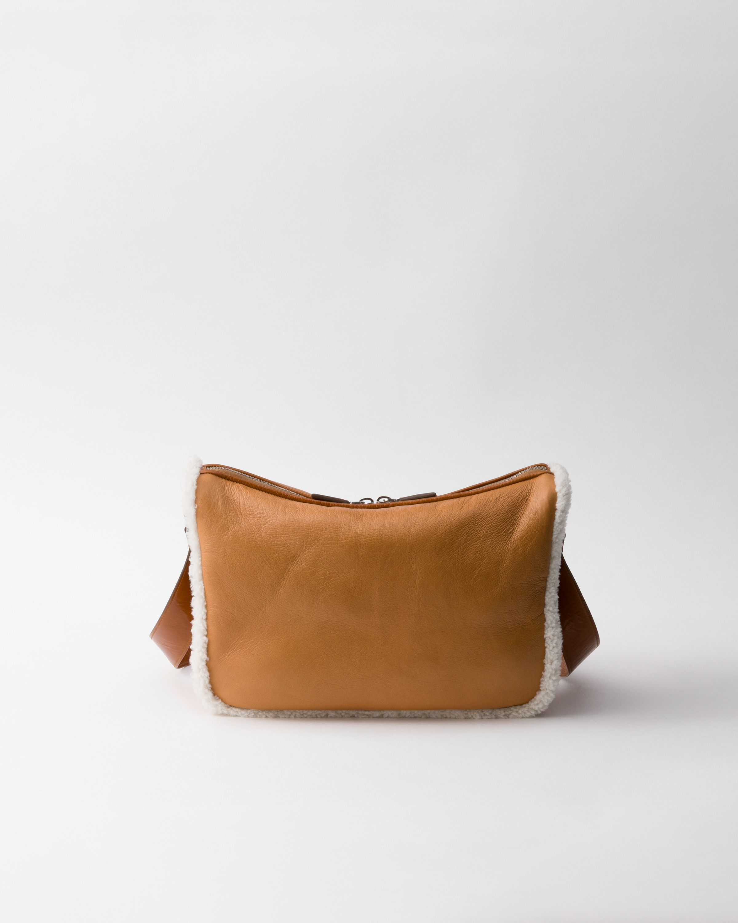 【PRADA】SHEARLING SHOULDER BAG Prada Shearling shoulder bag | REVERSIBLE