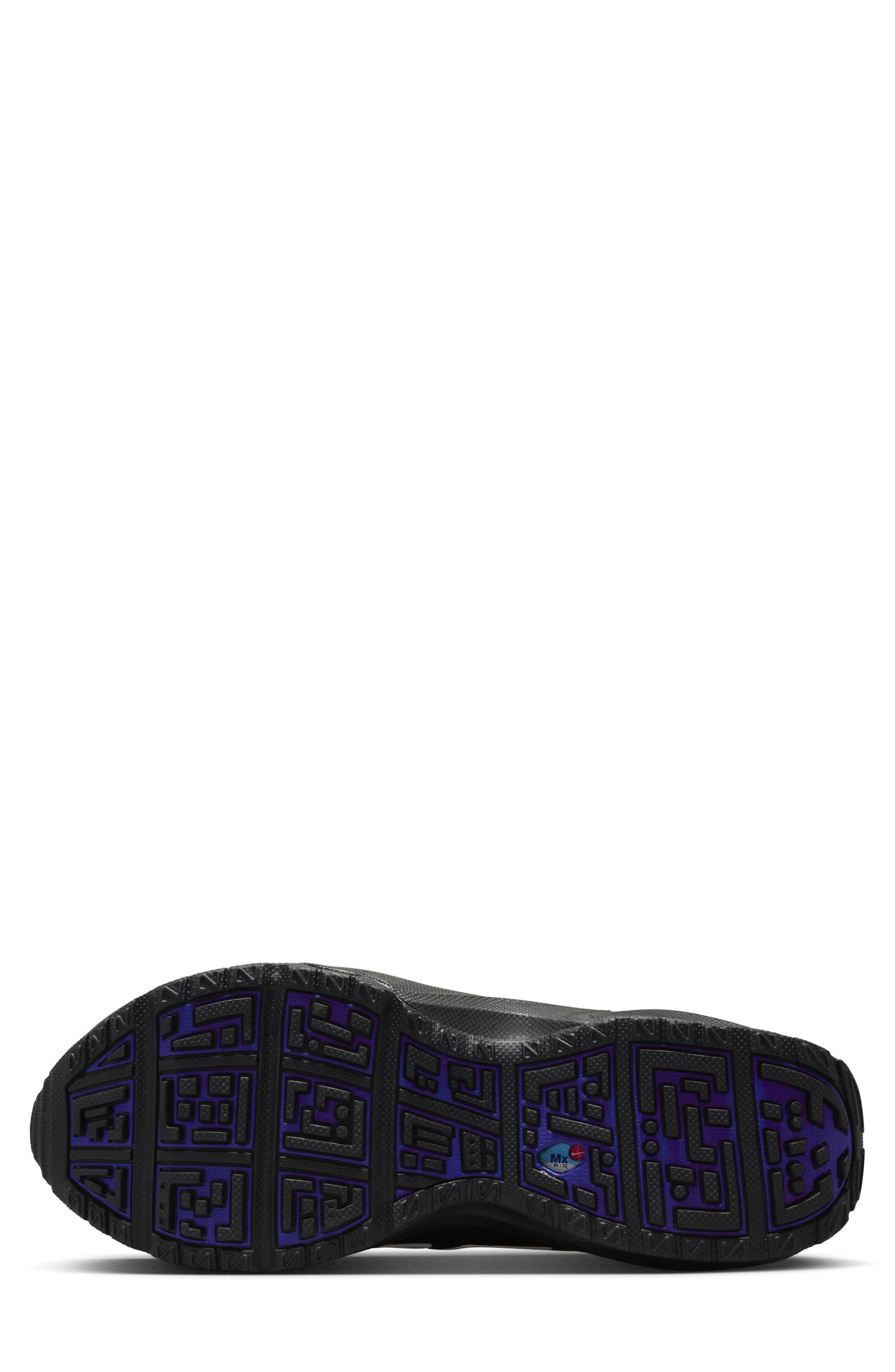 Nike Air Max Sunder Sneaker in Deep Night/White/Cactus at Nordstrom - 4