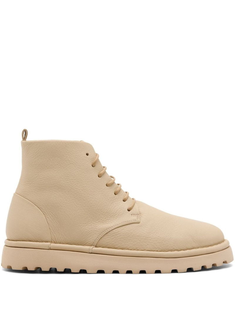 Dodone boots 1