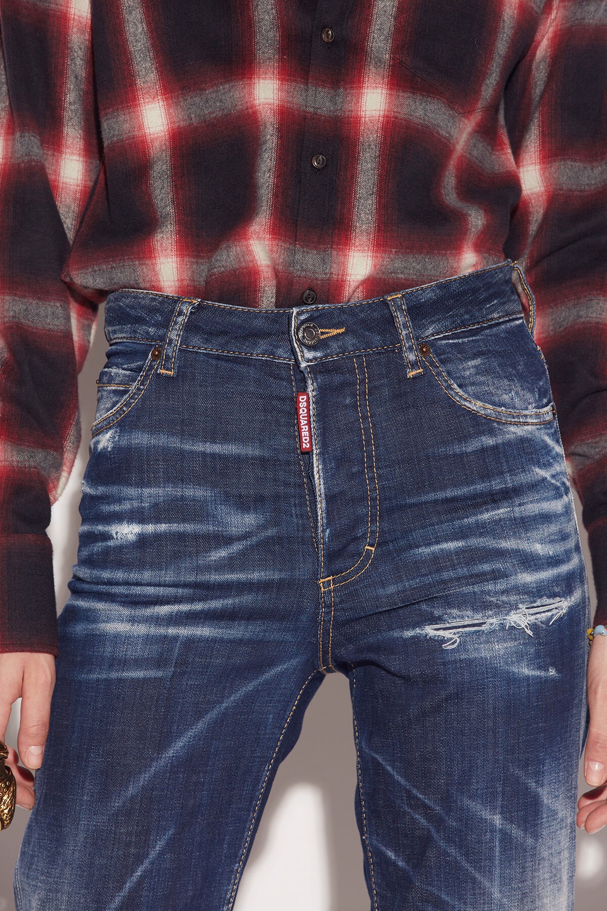 DARK CRINKLE DAISY WASH BOSTON JEANS - 4
