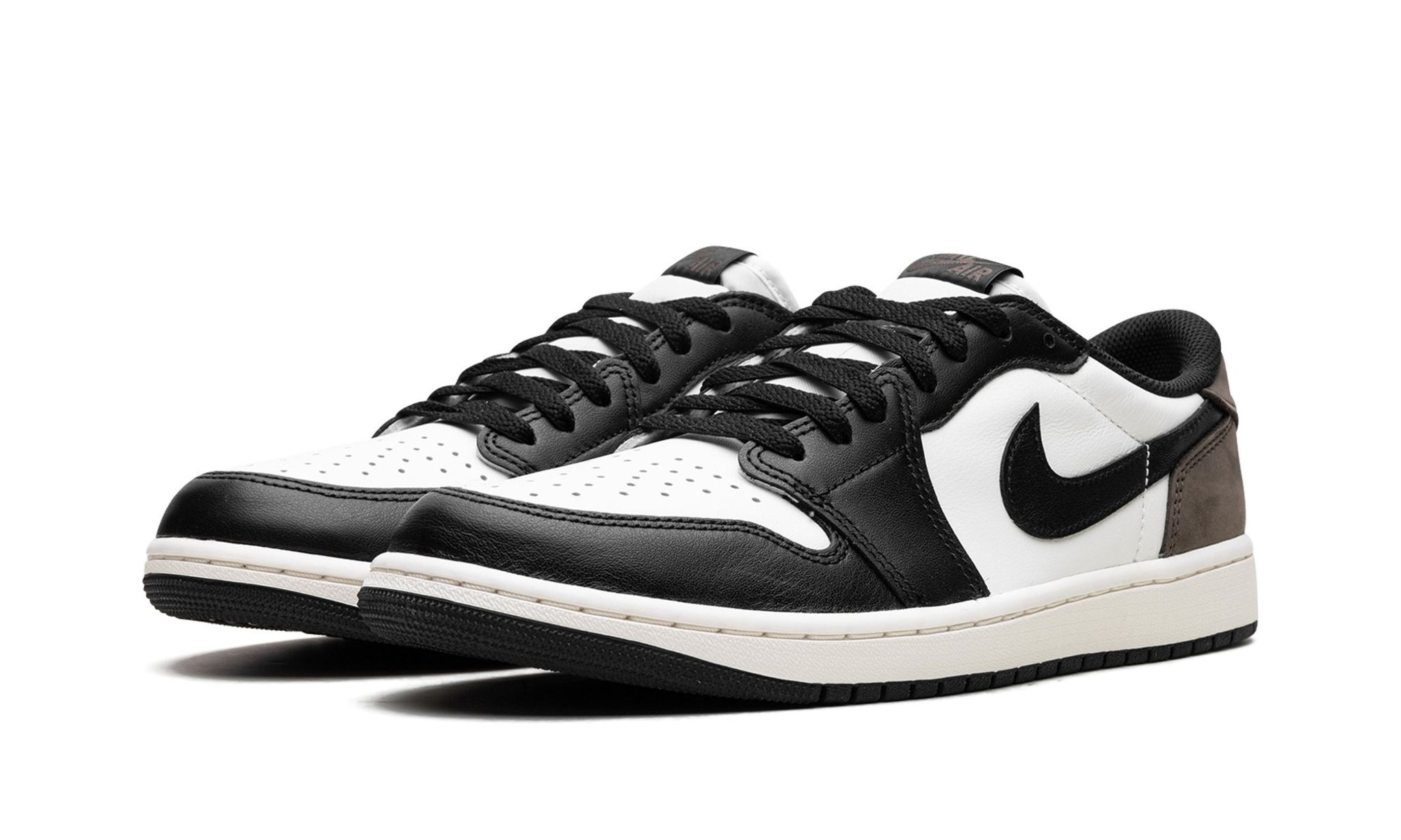 Air Jordan 1 Low OG "Mocha" - 2