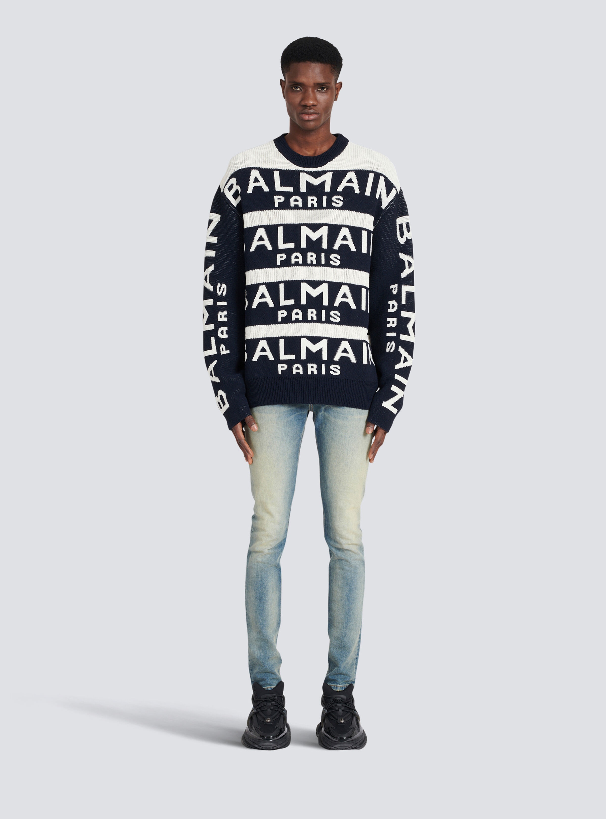 Sweater embroidered with Balmain Paris logo - 3