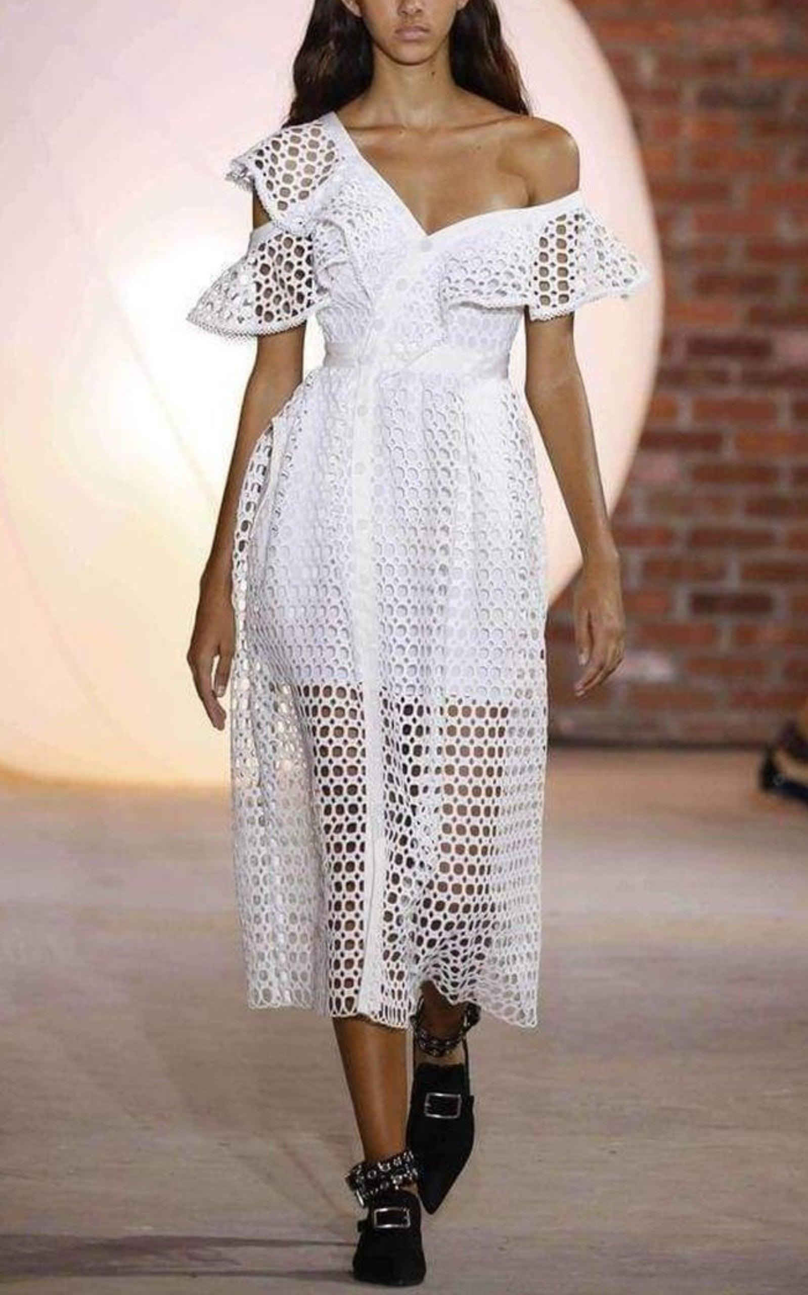 One Shoulder Guipure-lace Midi Dress - 5