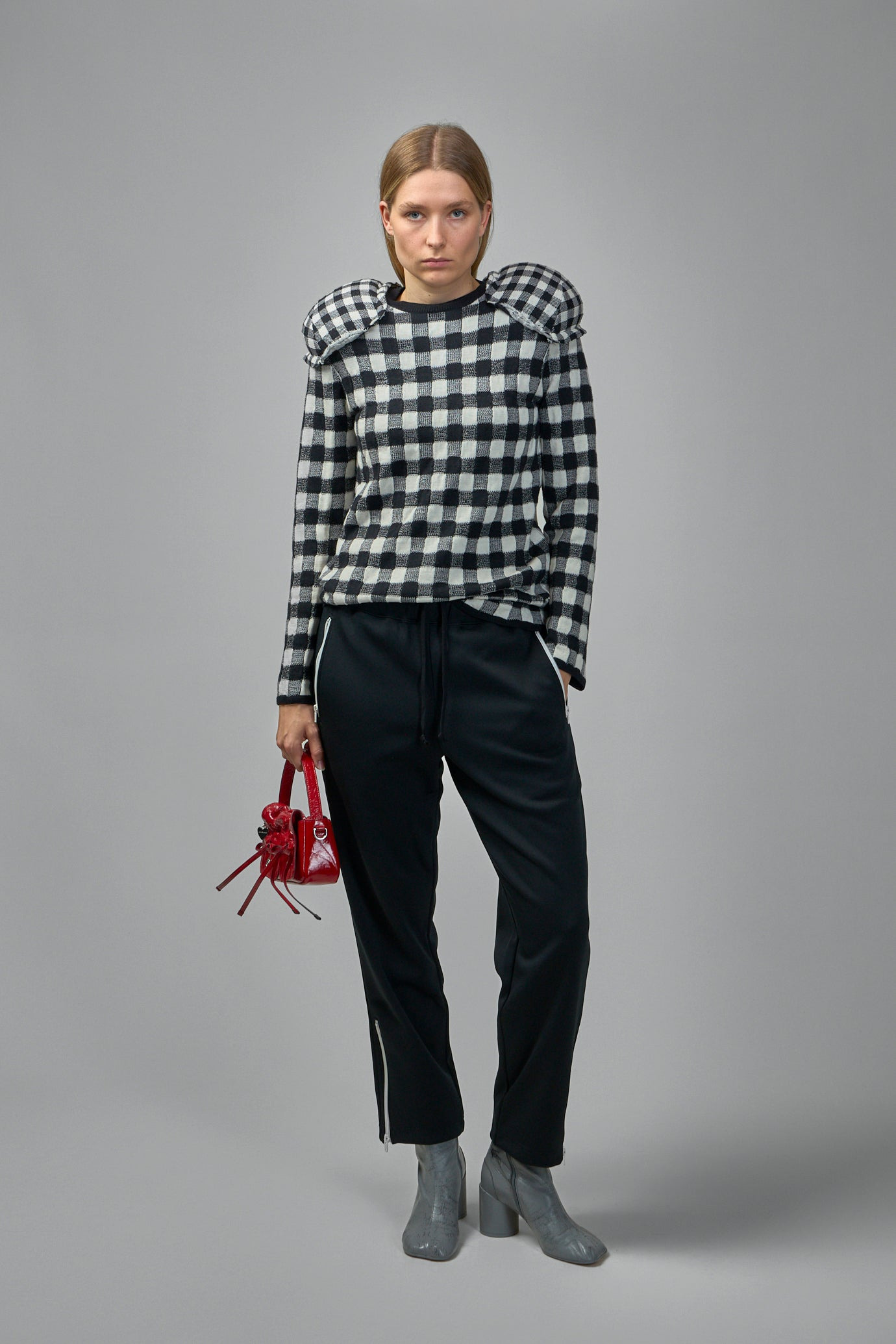 Ladies' Sweater - 5