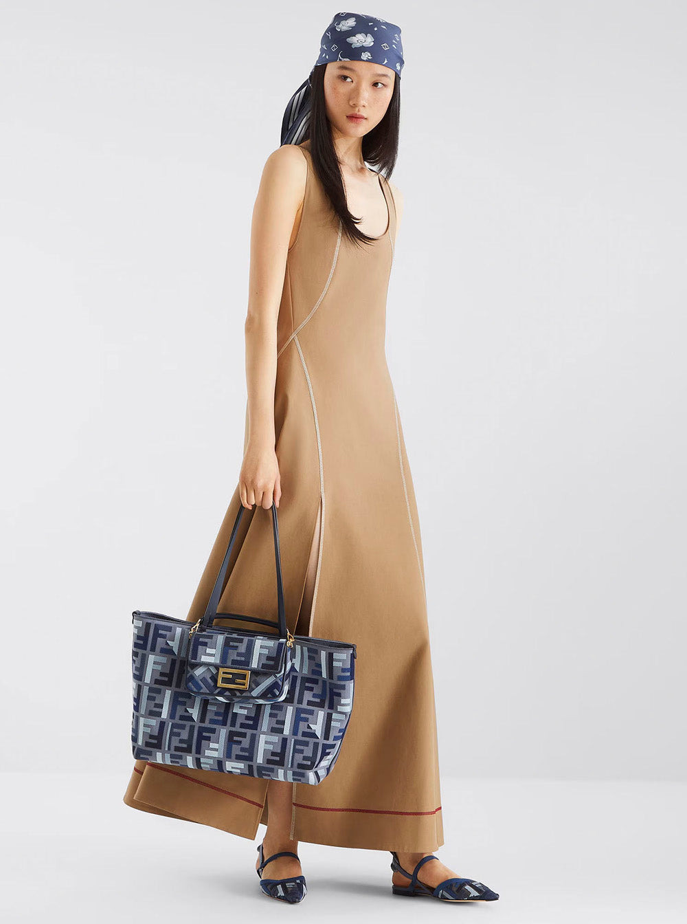 Fendi Women 'Roll Large' Blue Shopper With All-Over Ff Motif And Double Top Handles In Cotton Blend  - 7