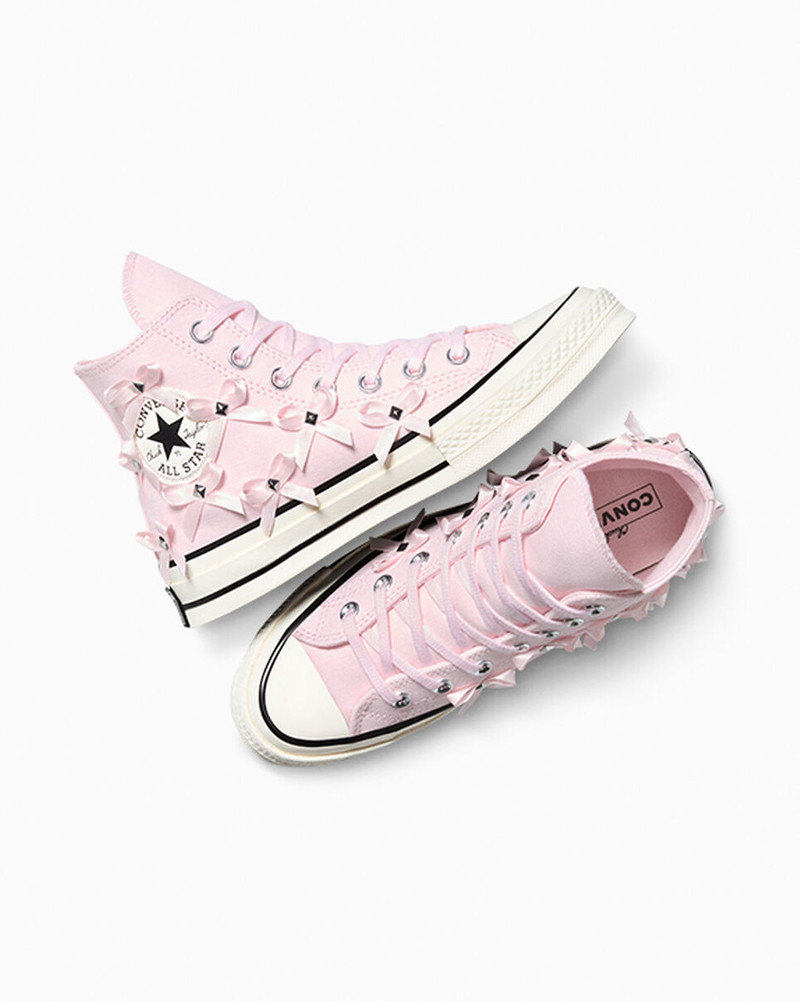 Chuck 70 Bows & Studs 6