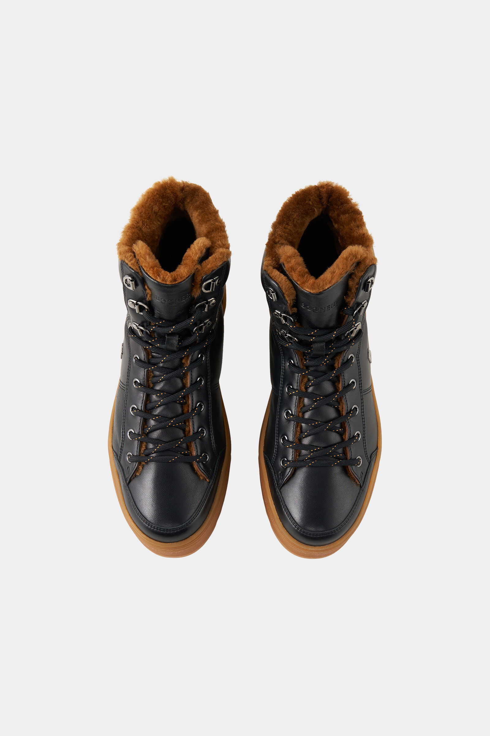 Mid Boots Bucharest in Black - 6