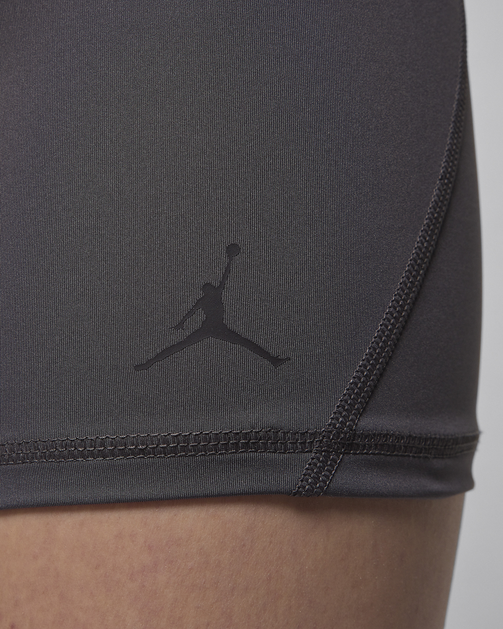 Jordan Sport Women's 5" Shorts - 5
