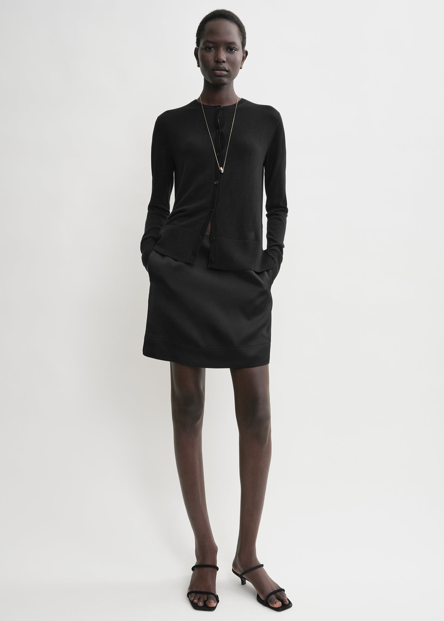 Contrast satin mini skirt black - 2