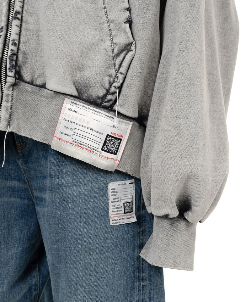 Amateur Sewn Like Zip-up Hoodie 14