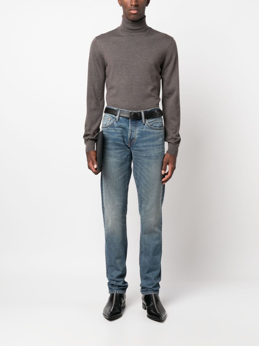 straight-leg stonewashed jeans - 2