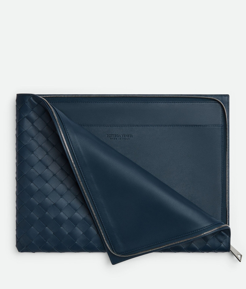 Bottega Veneta half zip pouch outlook