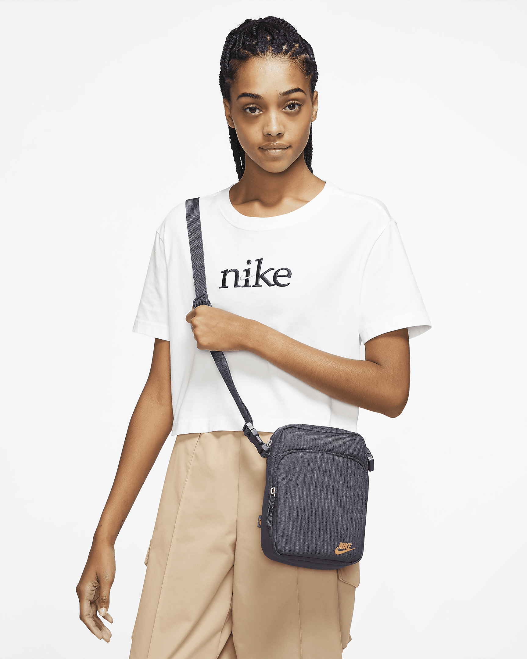 Nike Heritage Crossbody Bag (4L) - 2