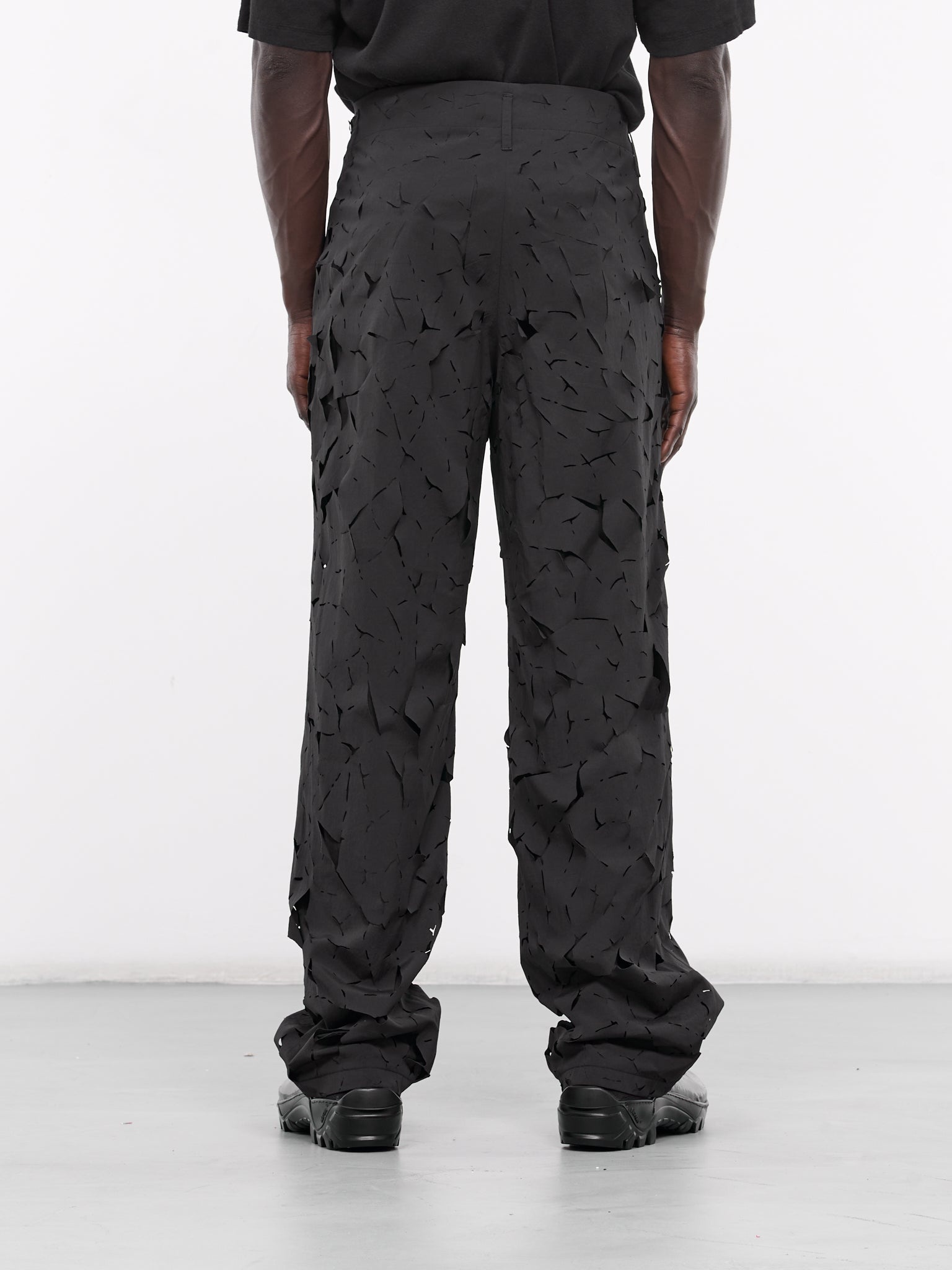 6.0 Trousers Left - 3