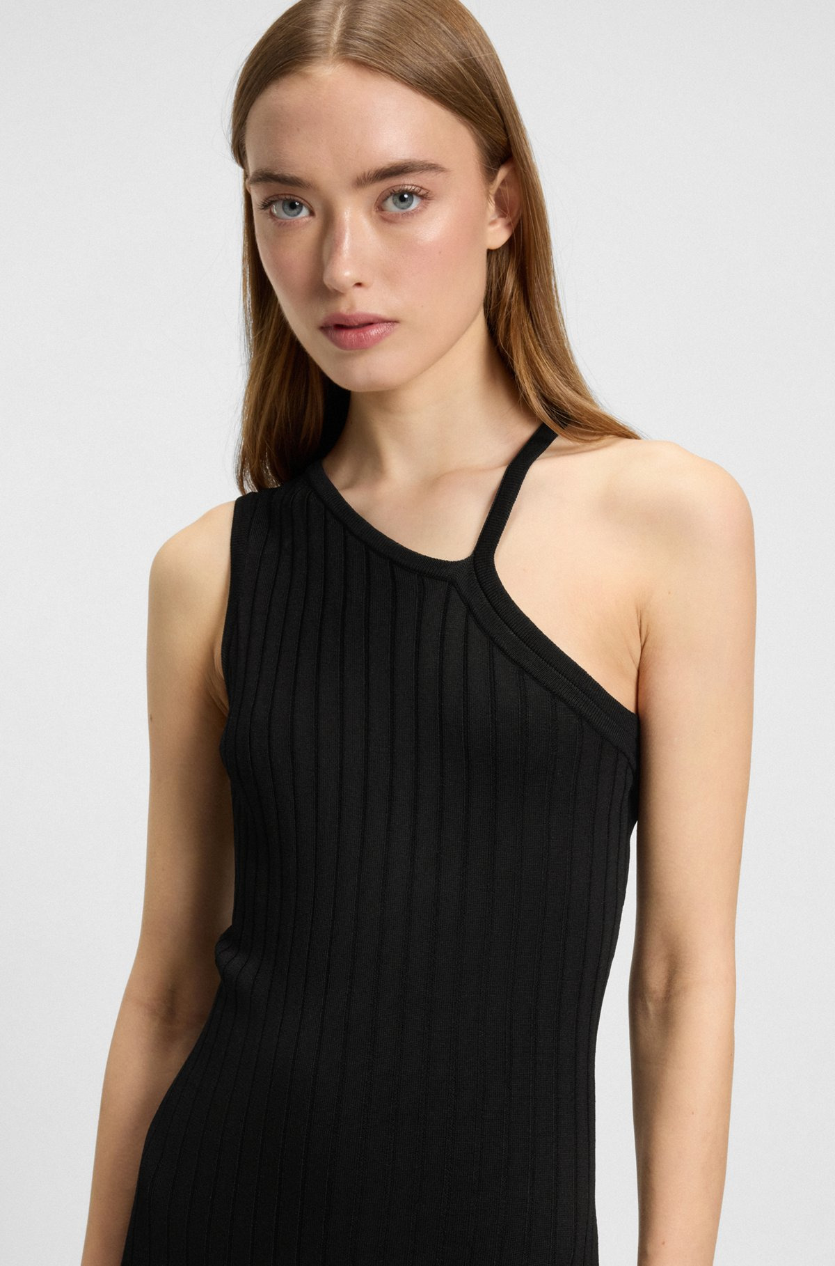 KNITTED DRESS WITH ONE-SHOULDER DESIGN - 4