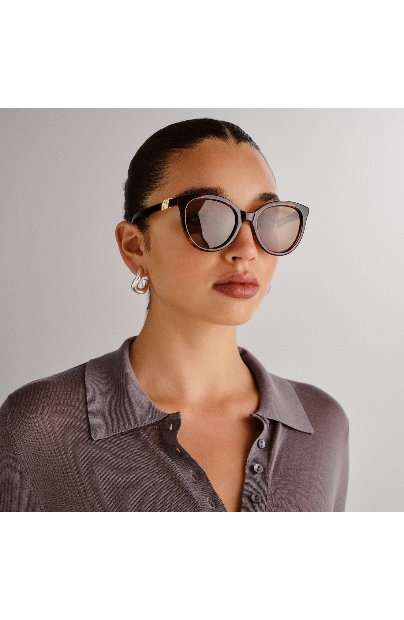 Le Specs The Muse 54mm Round Sunglasses in Tort/Brown Mono Pol at Nordstrom - 3