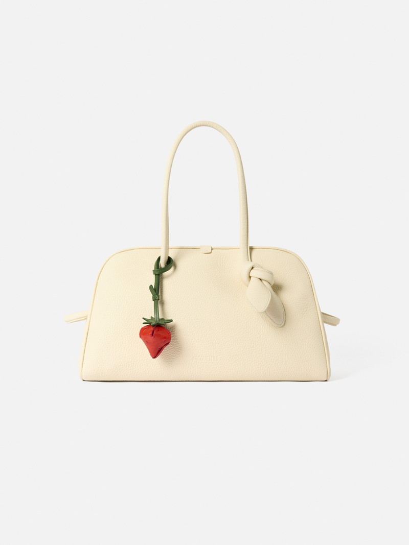 The strawberry 3