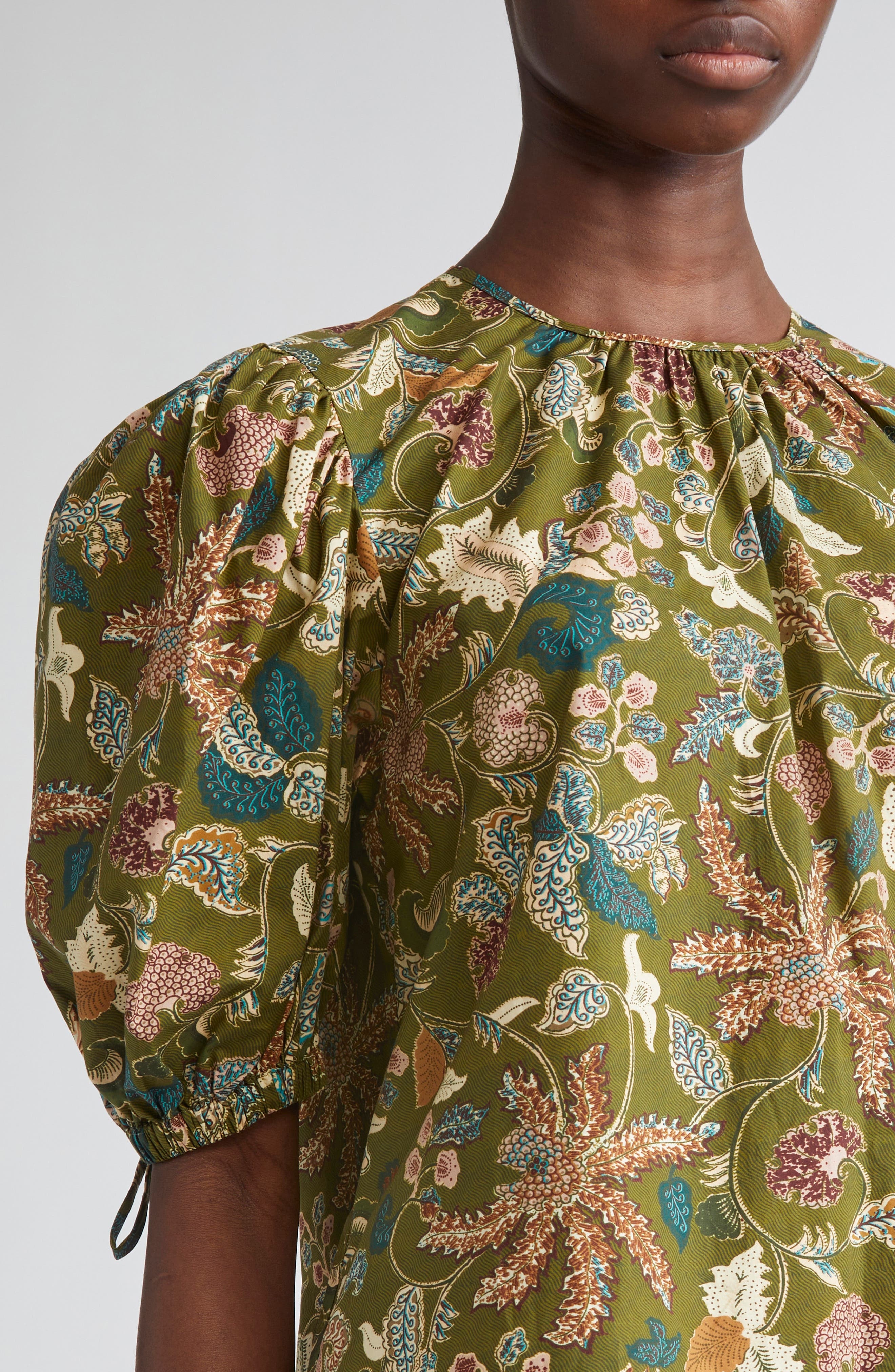 Ulla Johnson Coralie Embroidered Puff Sleeve Top in Lichen at Nordstrom - 4