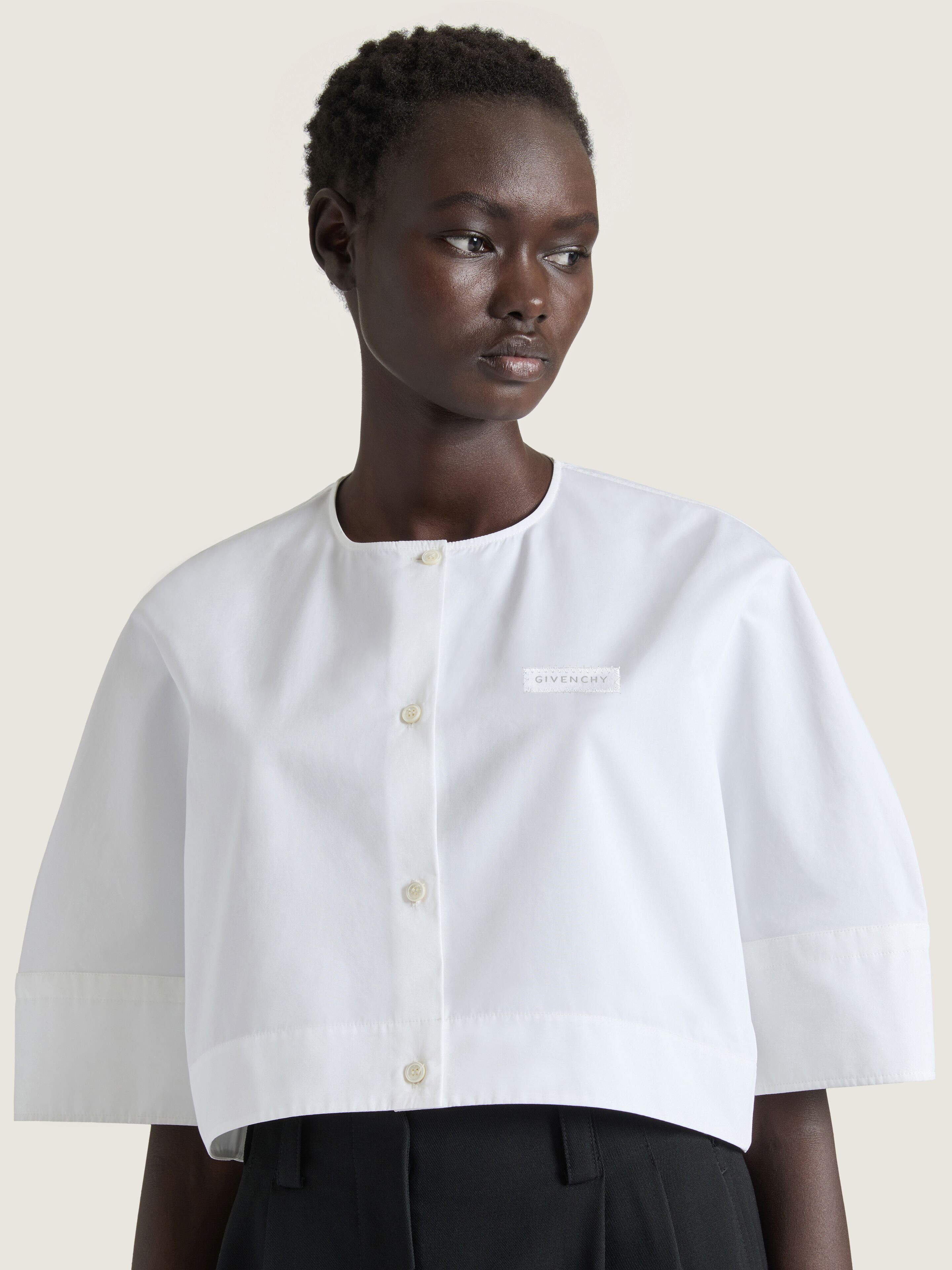 CROPPED SHIRT IN POPLIN WITH GIVENCHY PATCH - 4