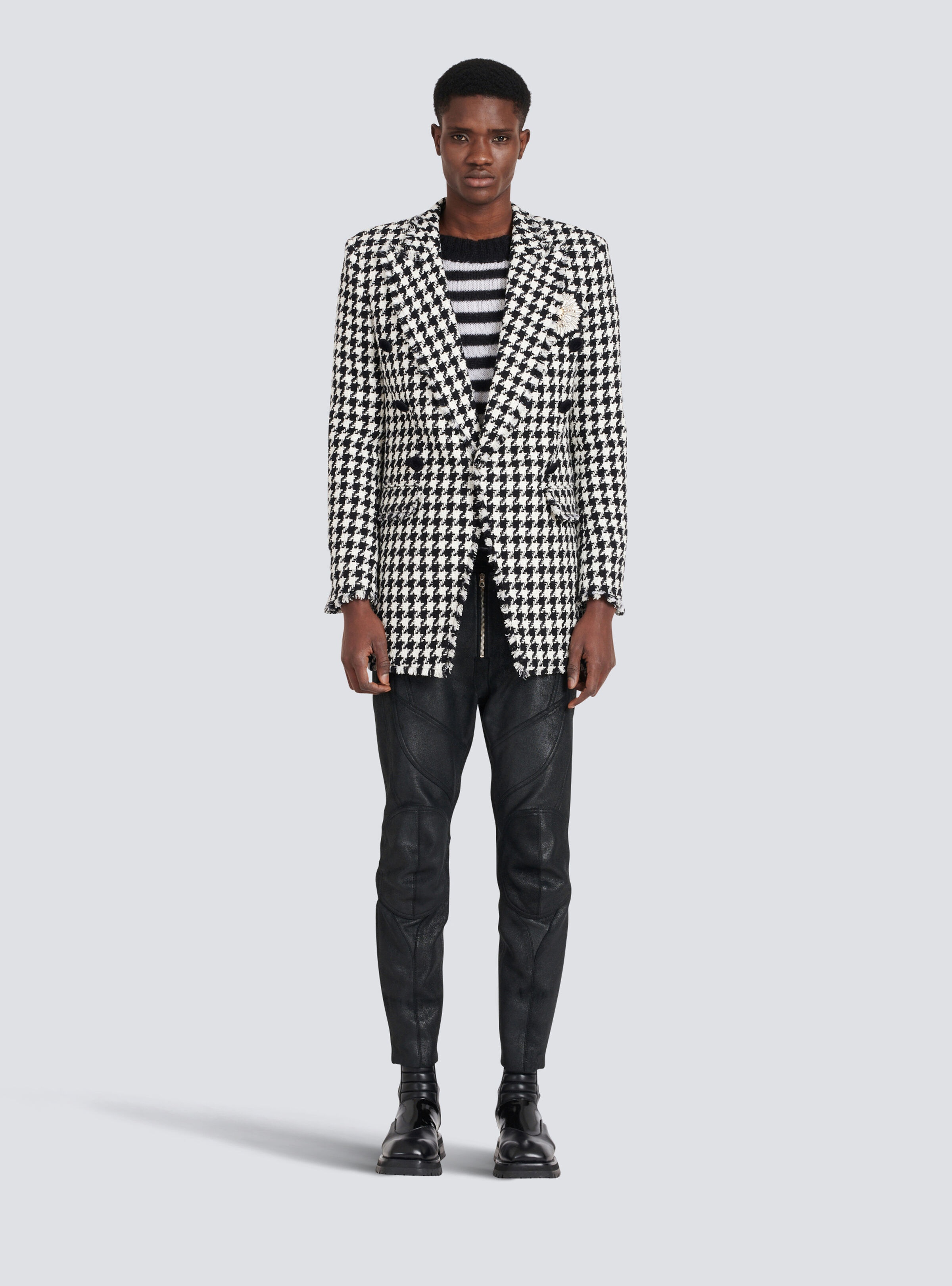 Houndstooth print tweed blazer with Balmain badge - 3