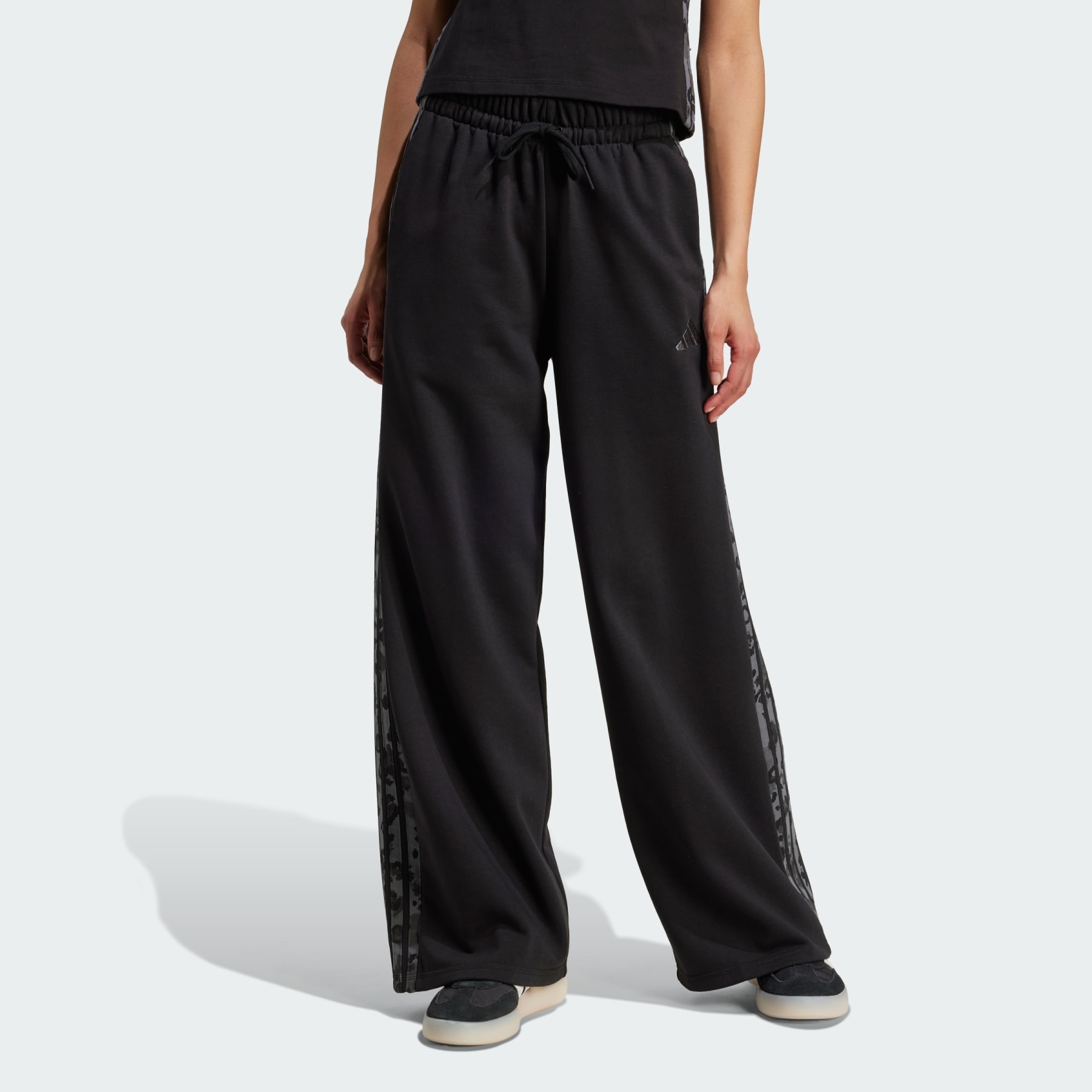 Animal Print 3-Stripes Open Hem Pants - 2