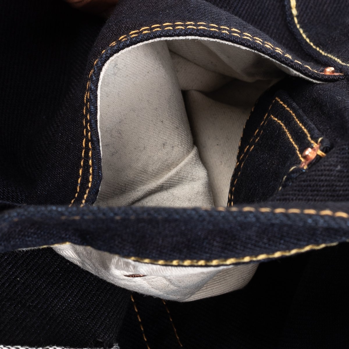 IH-777S-21ib 21oz Selvedge Denim Slim Tapered Cut Jeans - Indigo/Black - 15