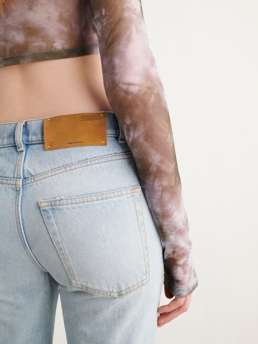 Off White Women Bleach Baby Flared Jeans - 4