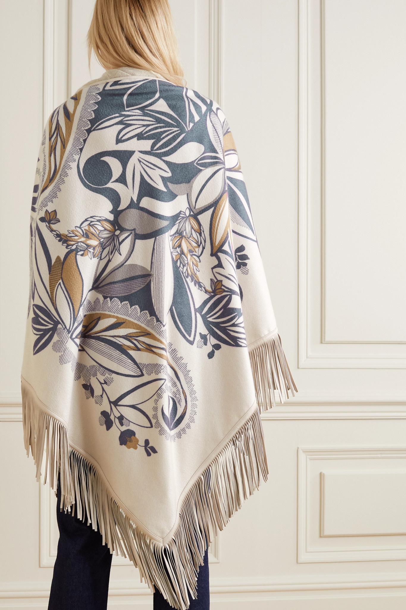 Fringed floral-print cashmere wrap - 5