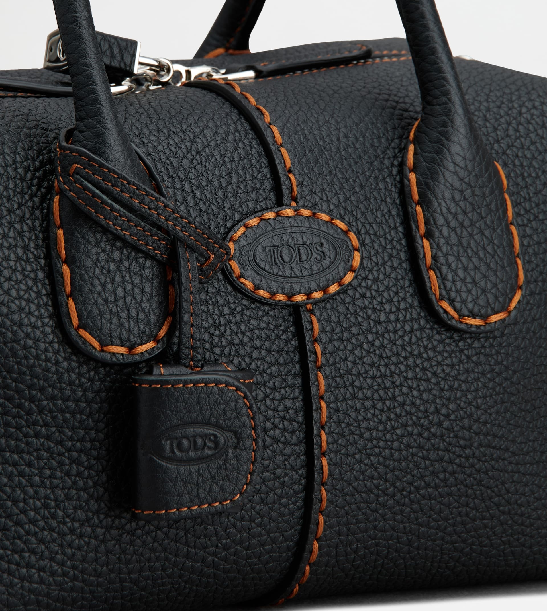 TOD'S DI BAG BAULETTO IN LEATHER MINI - BLACK - 6
