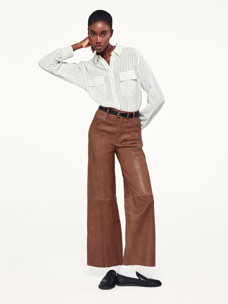 FRAME Le Slim Palazzo Leather in Bark outlook
