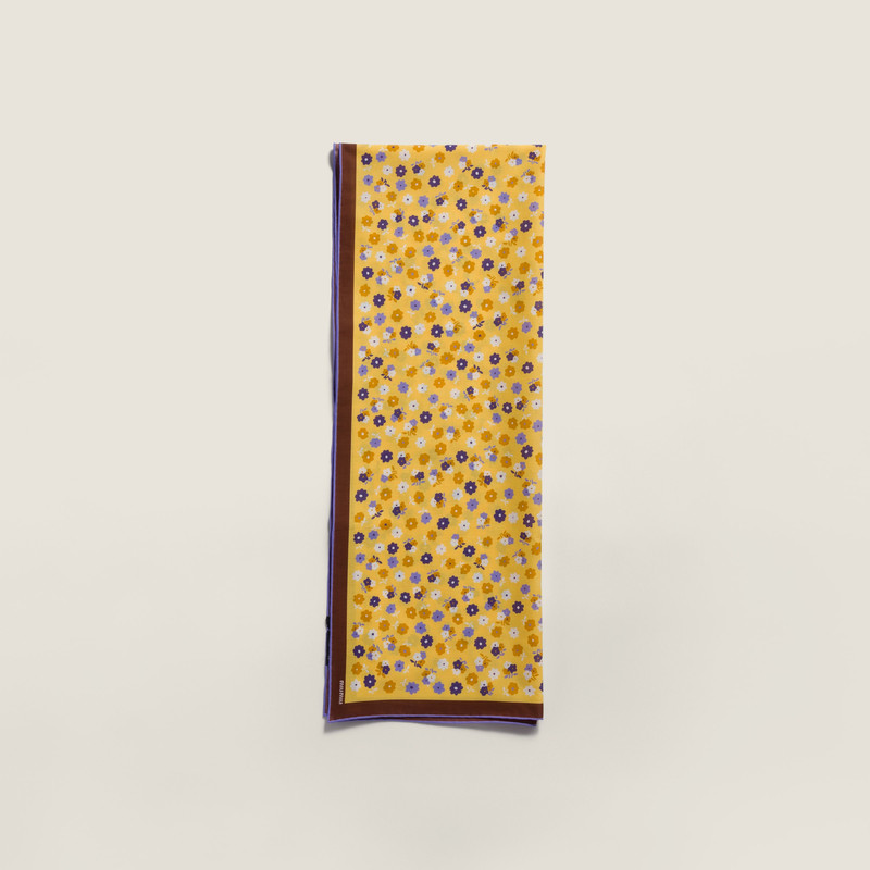 Printed poplin scarf 1
