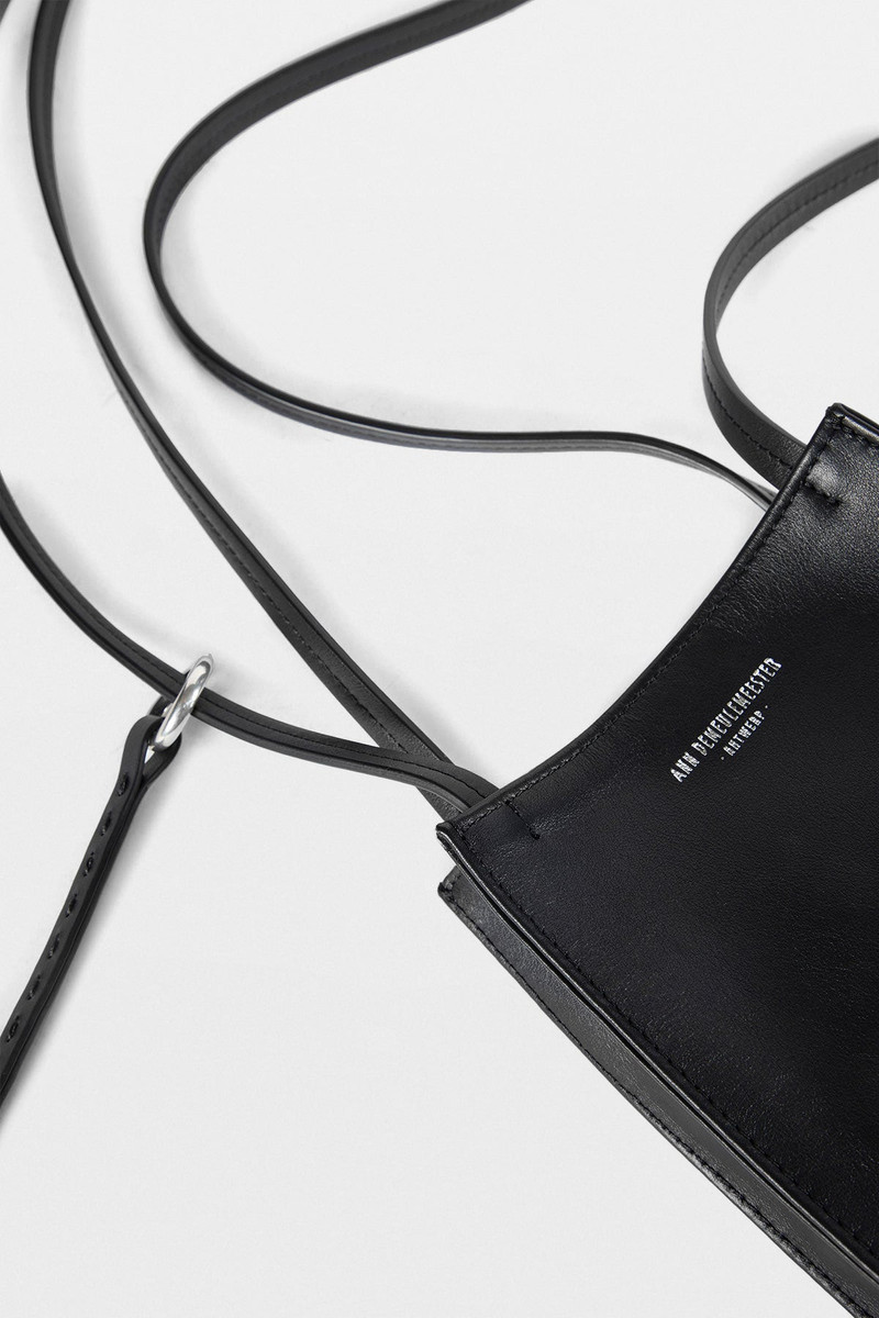 Olav Small Tote Bag 4