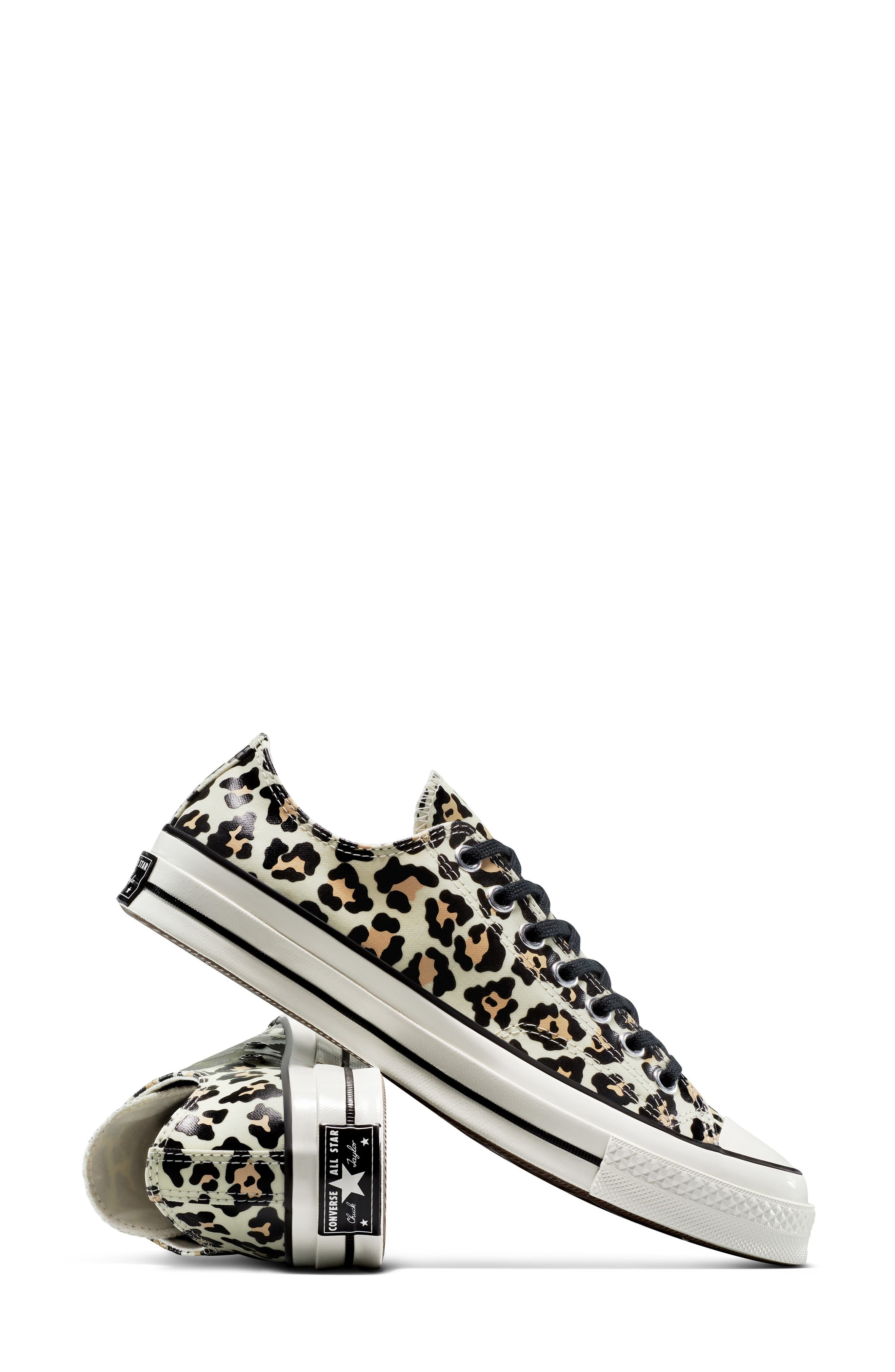 Converse Gender Inclusive Chuck 70 Glow in the Dark Oxford Sneaker in Driftwood/Light Fawn/Black at  - 8