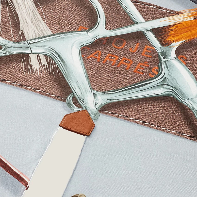 Hermès Projets Carres poncho outlook