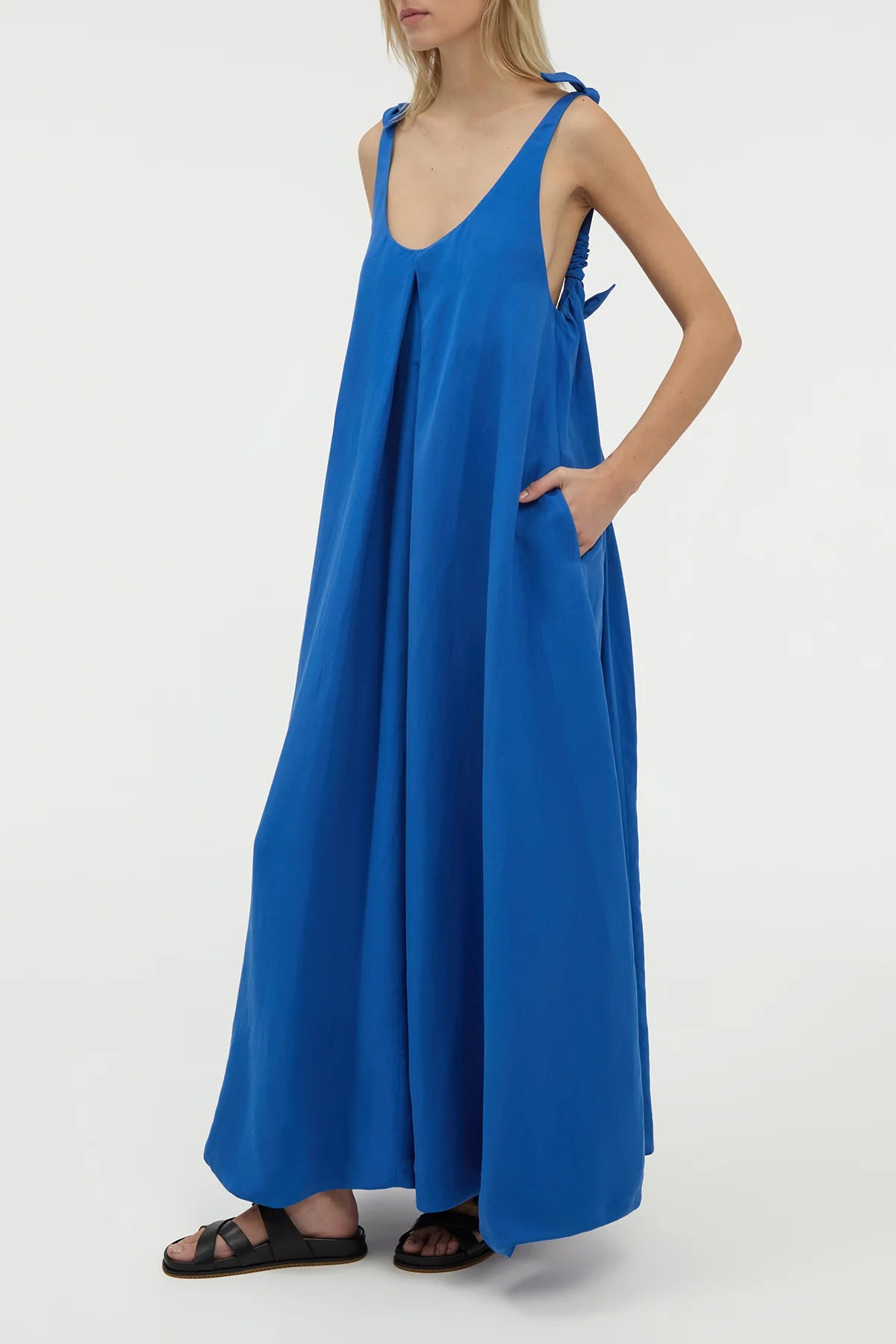 Aras Maxi Dress in Cobalt Linen Silk - 3