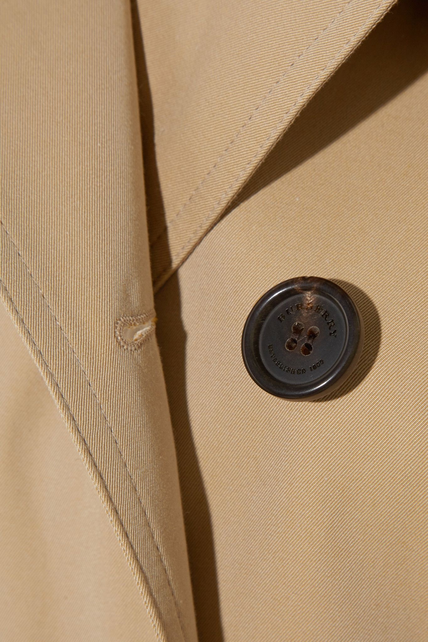 The Kensington Long cotton-gabardine trench coat - 5