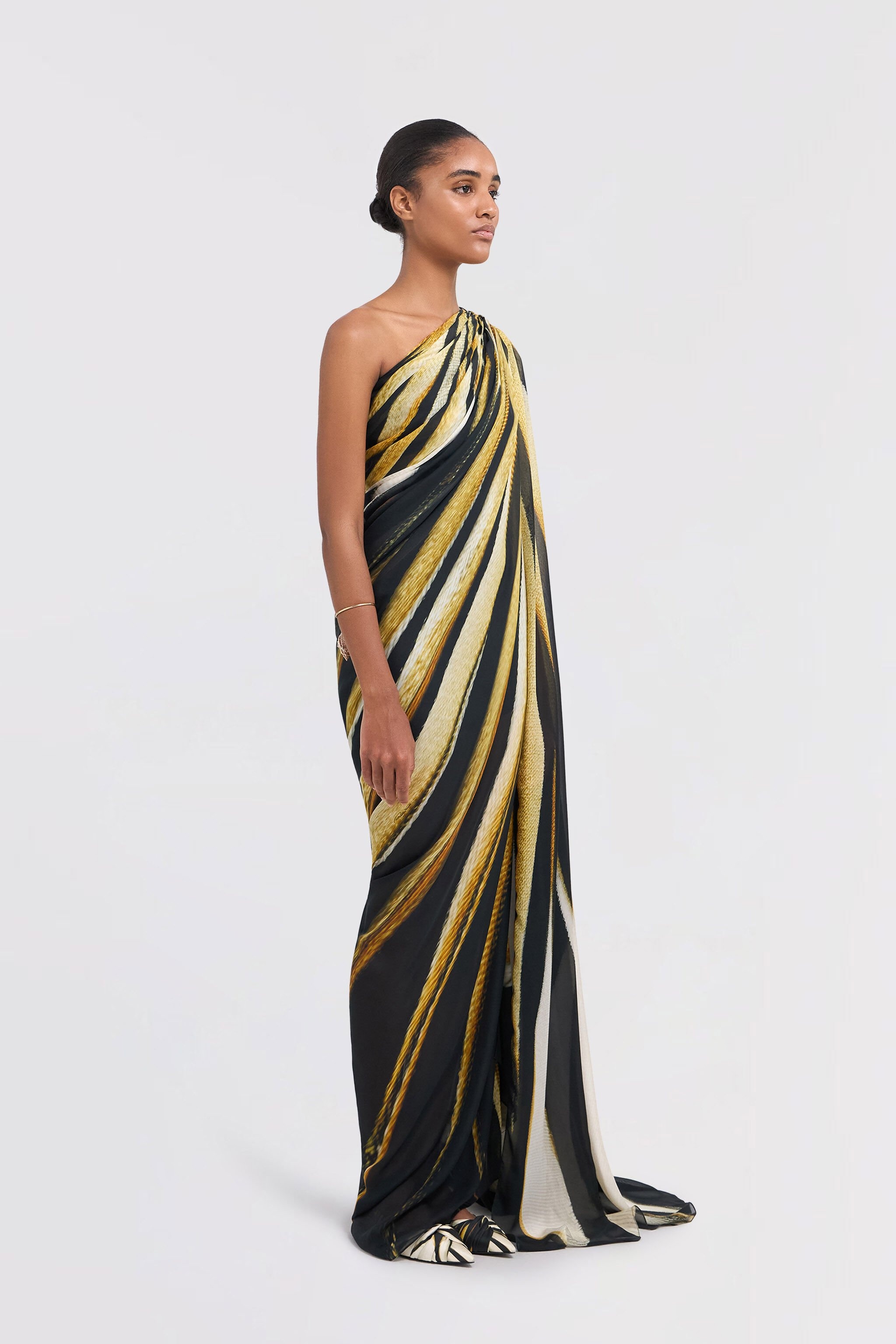 Ray Of Gold Print Silk Maxi Dress - 3