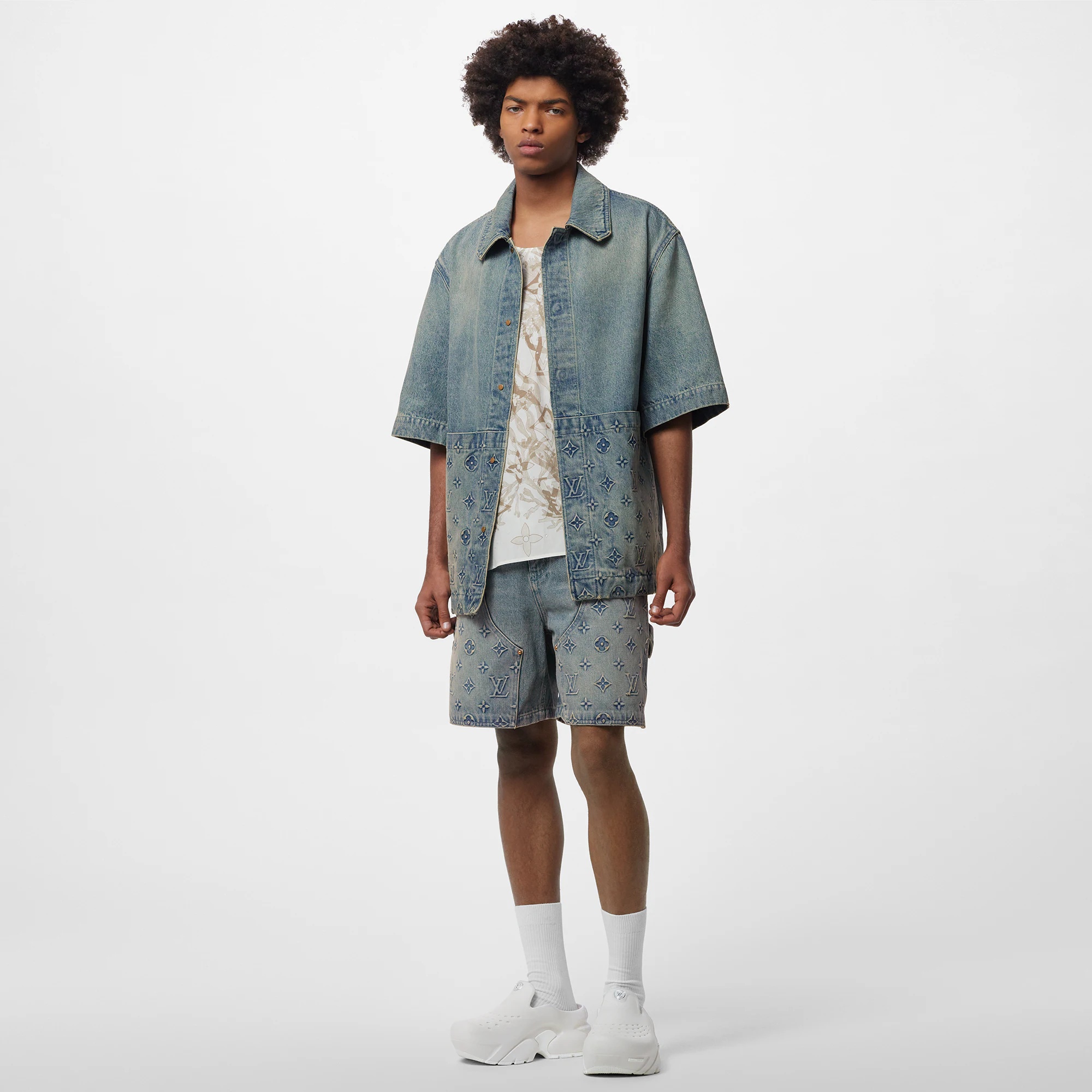 スーツ Louis Vuitton shirt Louis Vuitton Short-Sleeved Denim Workwear Shirt | REVERSIBLE