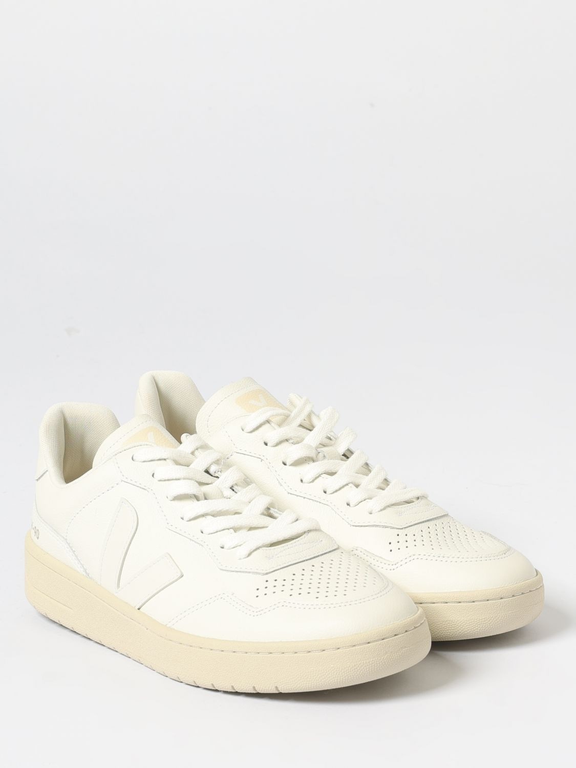 Sneakers men Veja - 2