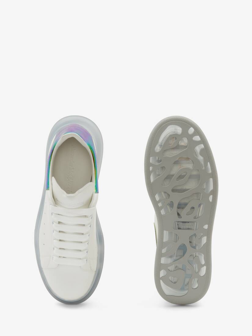 Oversized Sneaker in Blue - 4