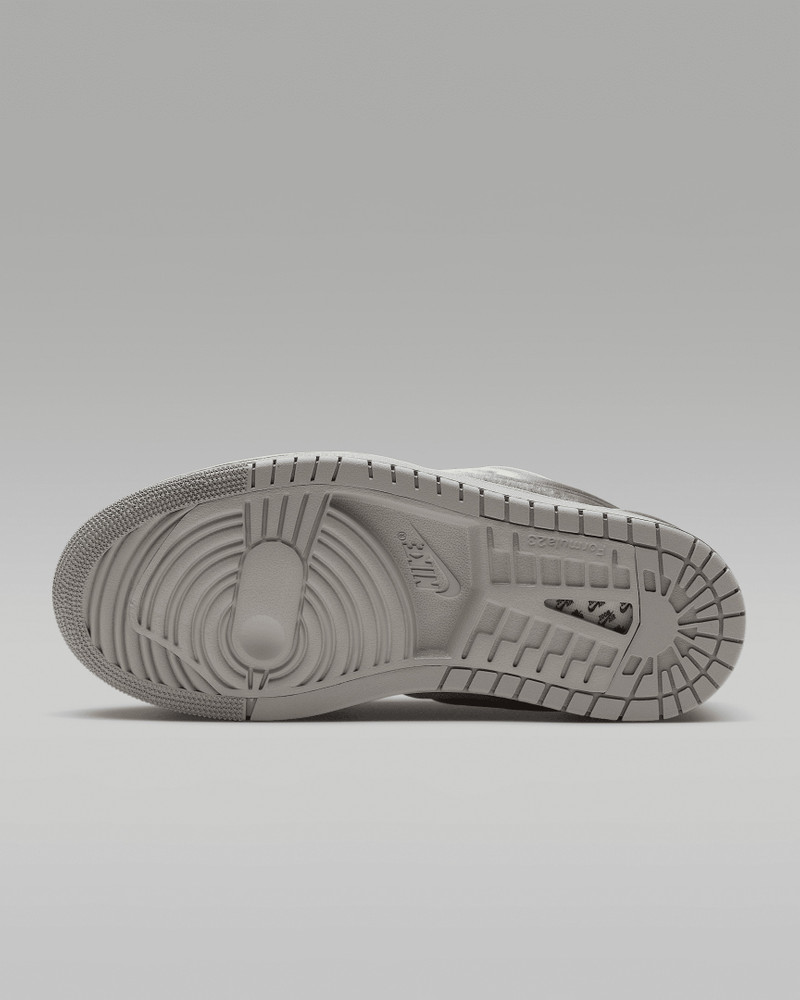 Jordan Air Jordan 1 Low Method of Make Women's Shoes outlook