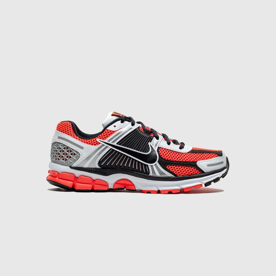 ZOOM VOMERO 5 SE SP "BRIGHT CRIMSON" - 1