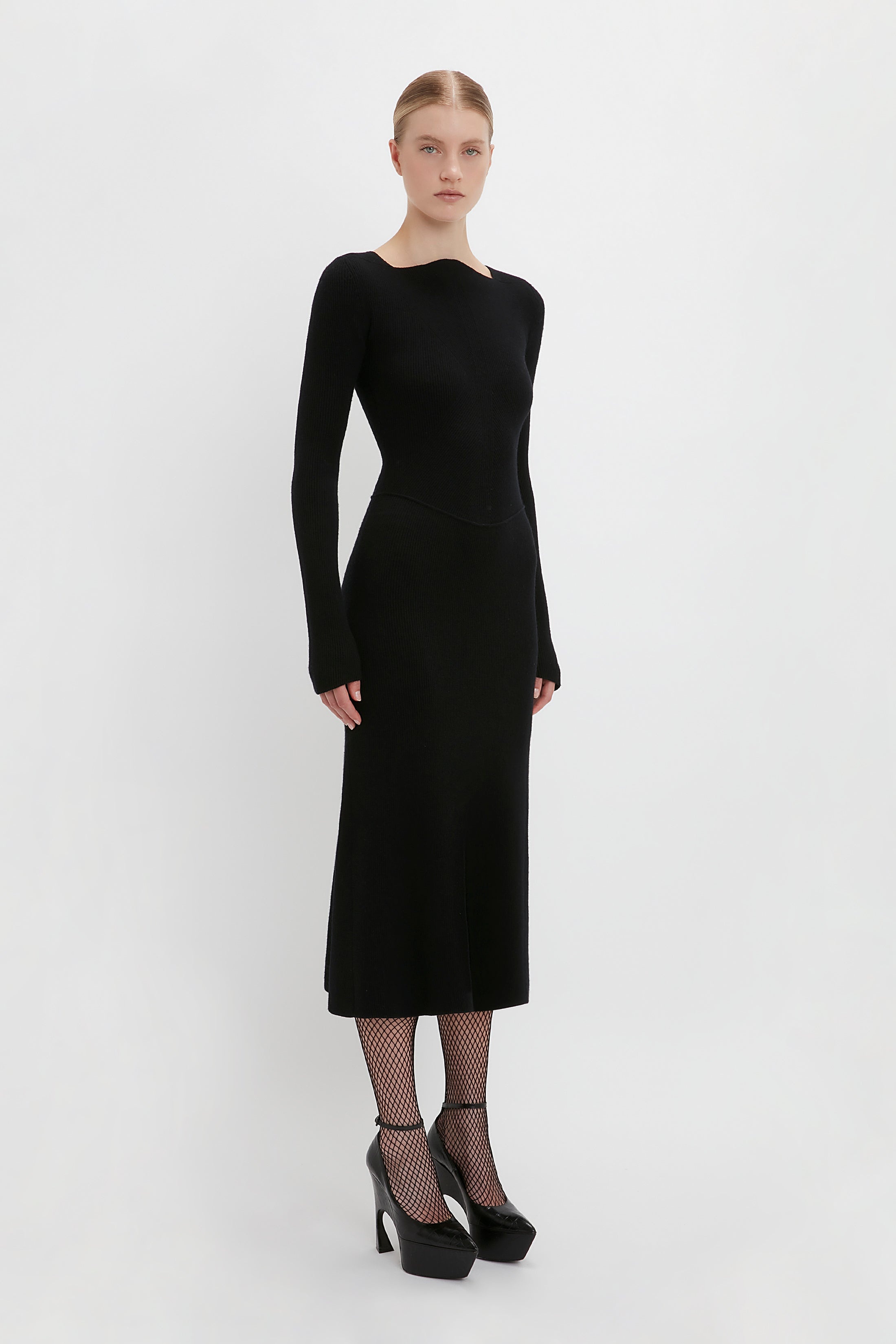Knitted Circle Panel Dress In Black - 3