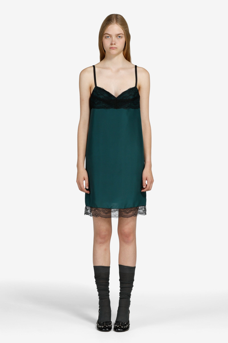 SLIPDRESS WITH LACE DETAILS 4