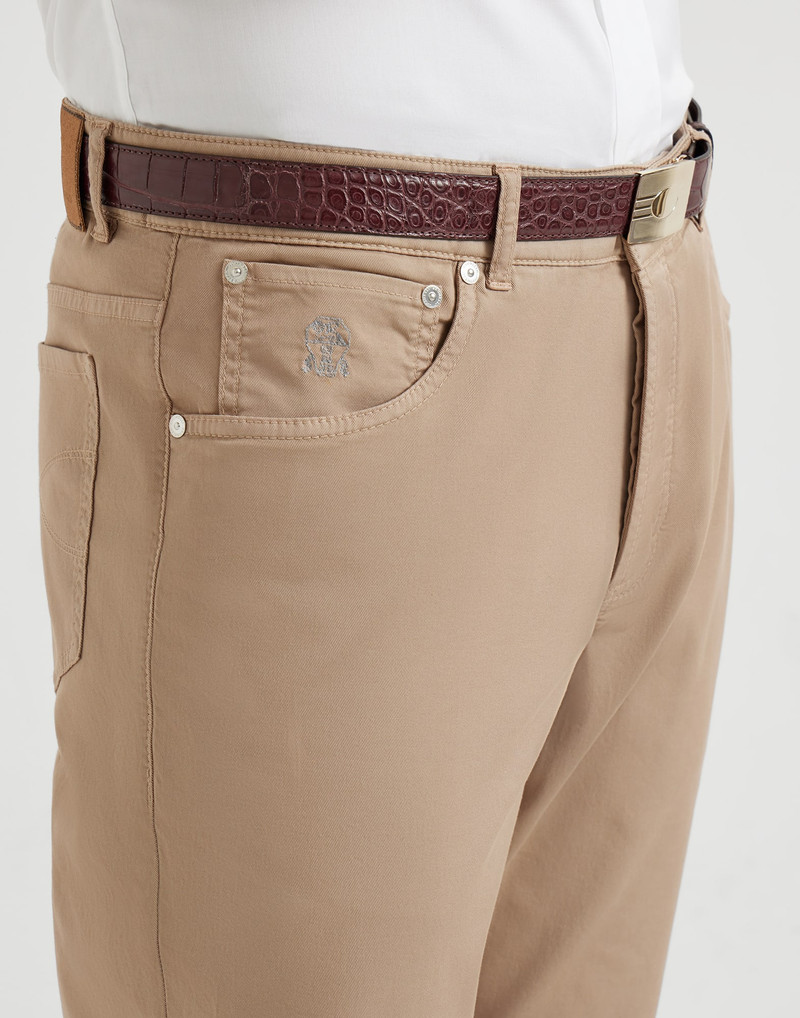 Garment-dyed Italian-fit five-pocket trousers in American Pima comfort cotton gabardine 4