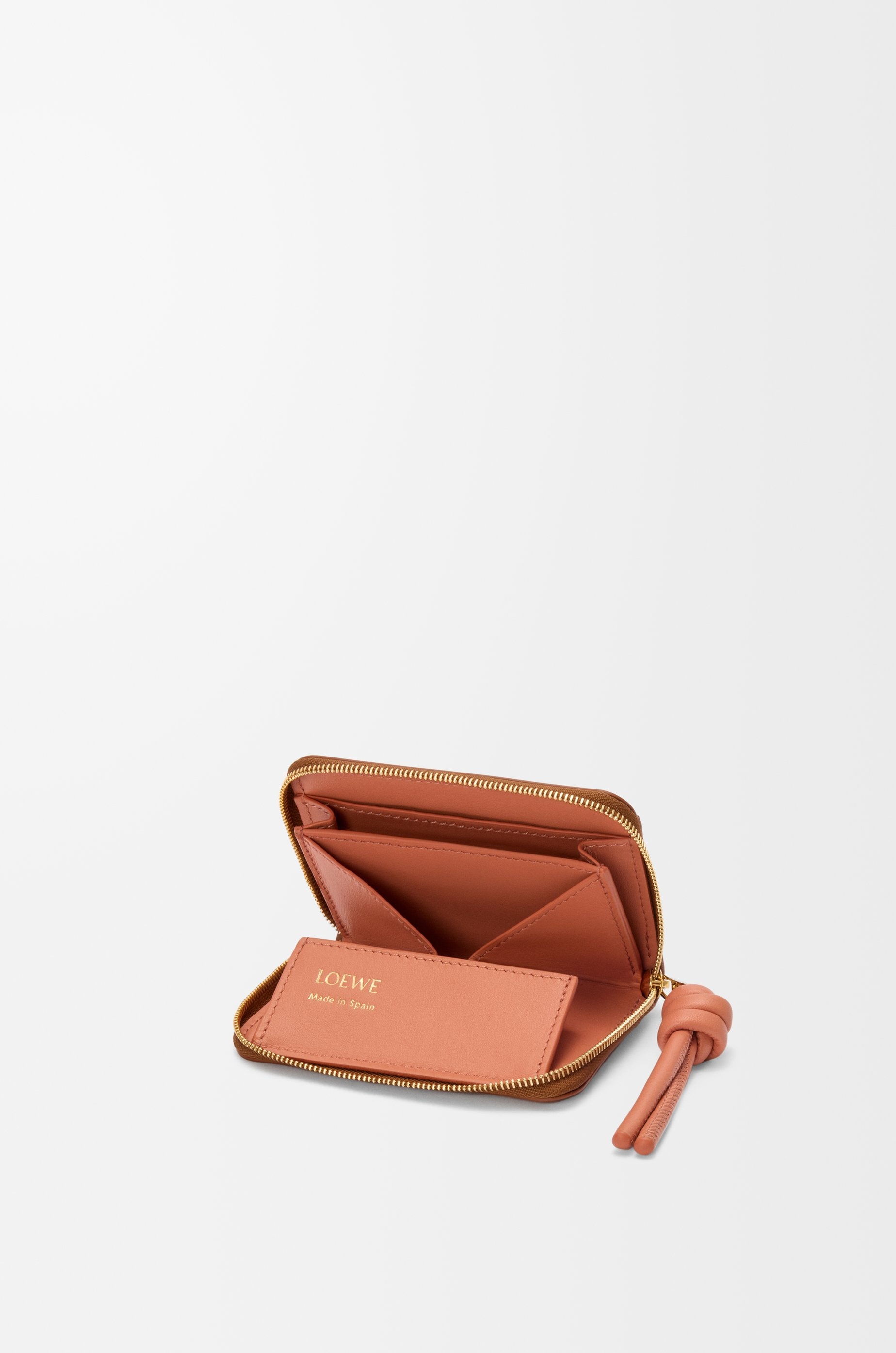 Zipped coin purse in shiny nappa calfskin - 3