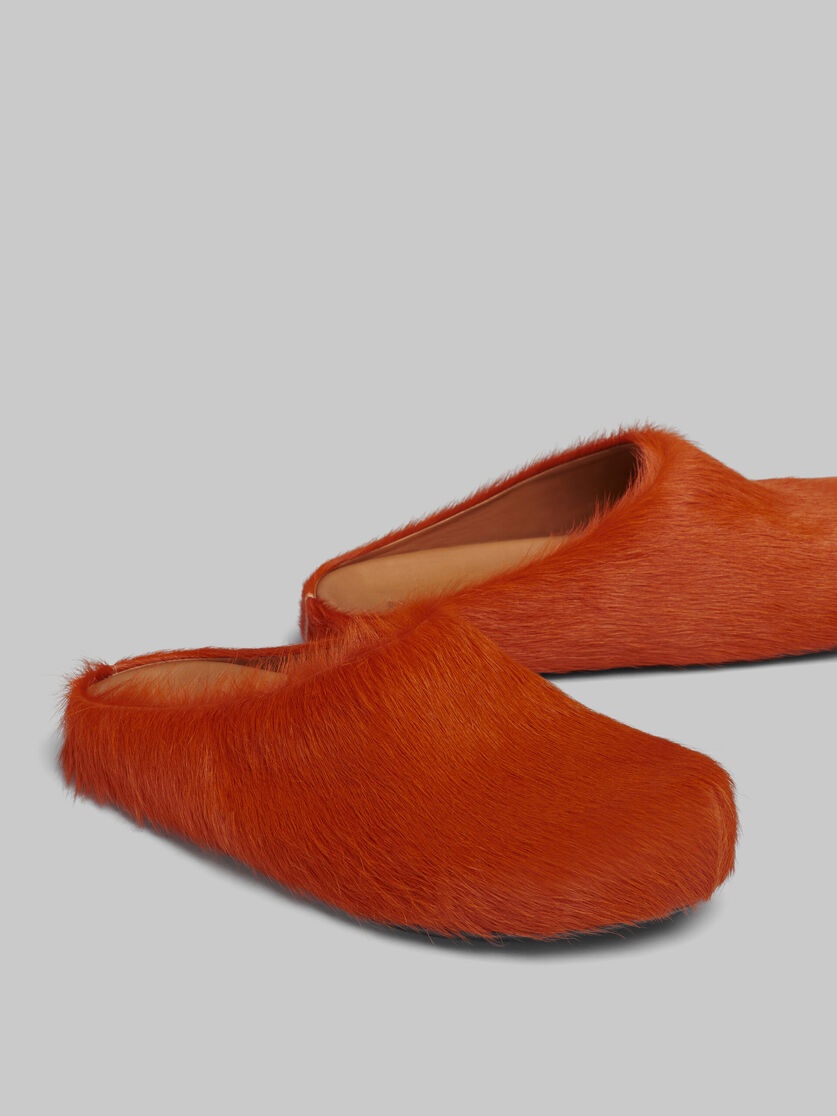 ORANGE LONG HAIRCALFSKIN FUSSBETT SABOT - 5
