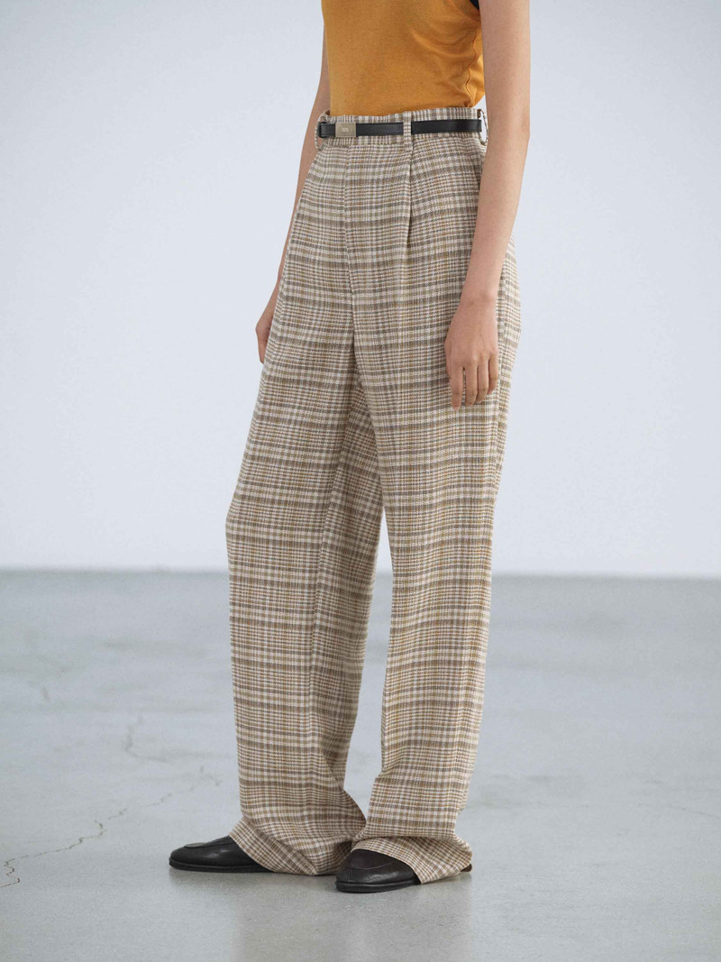 AURALEE SILK LINEN NEP CHECK ONE-TUCK SLACKS outlook