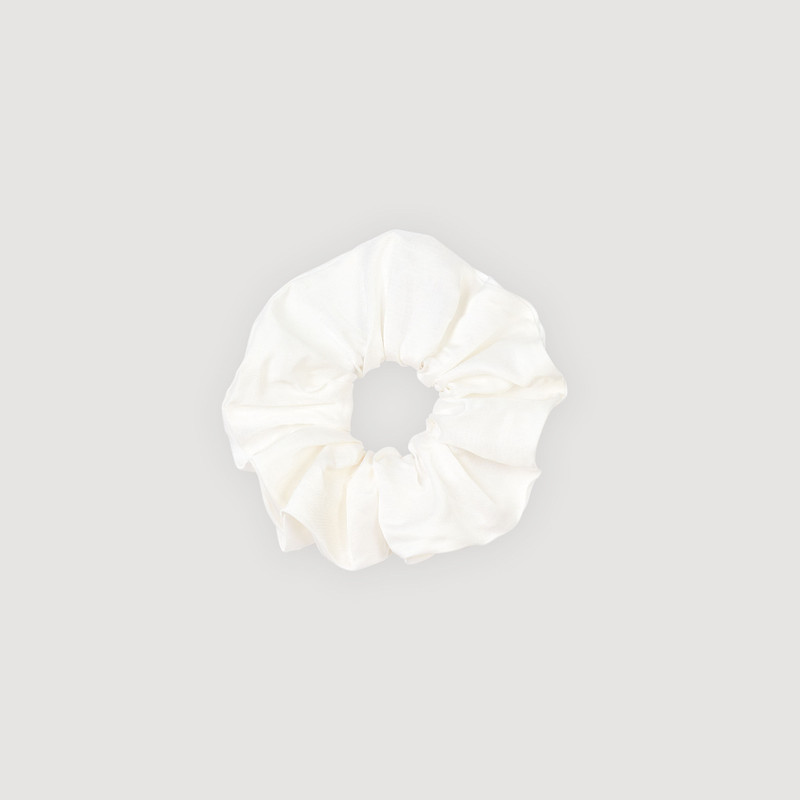 SATIN-EFFECT SCRUNCHIE 1
