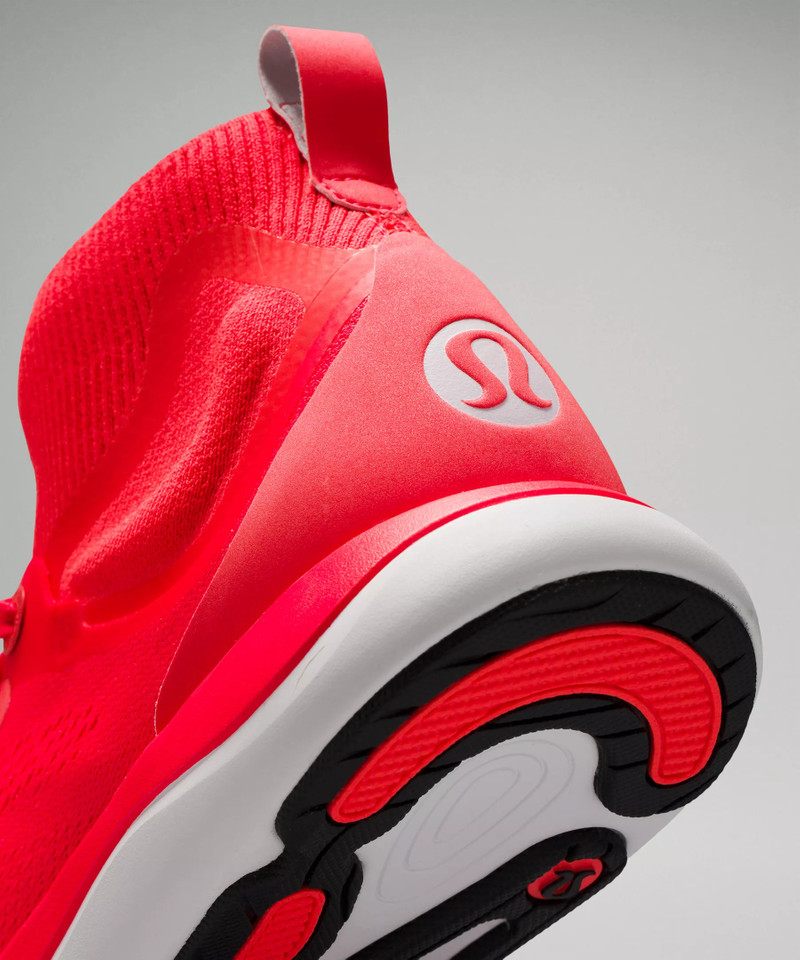 Women's Chargefeel Mid Workout Shoe 9